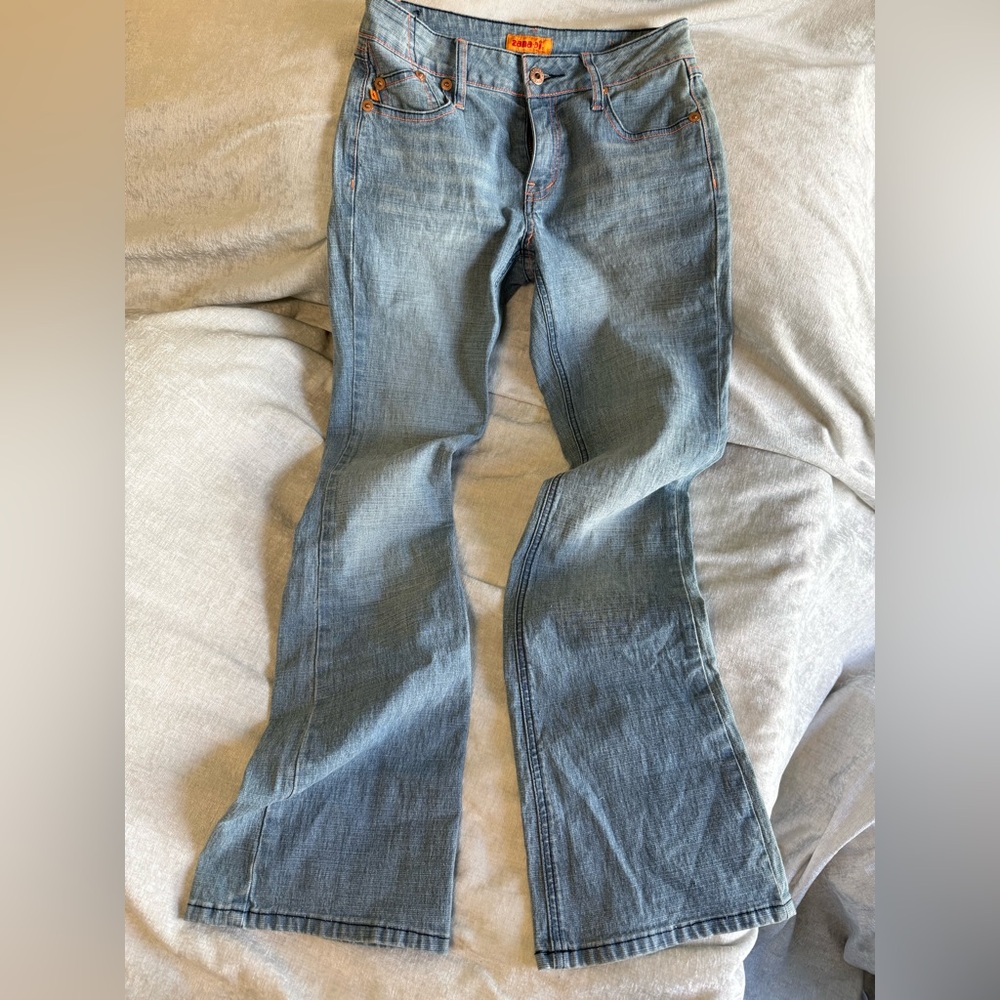 Zana Di Light Wash Low Rise Flare Jeans Juniors Size 5